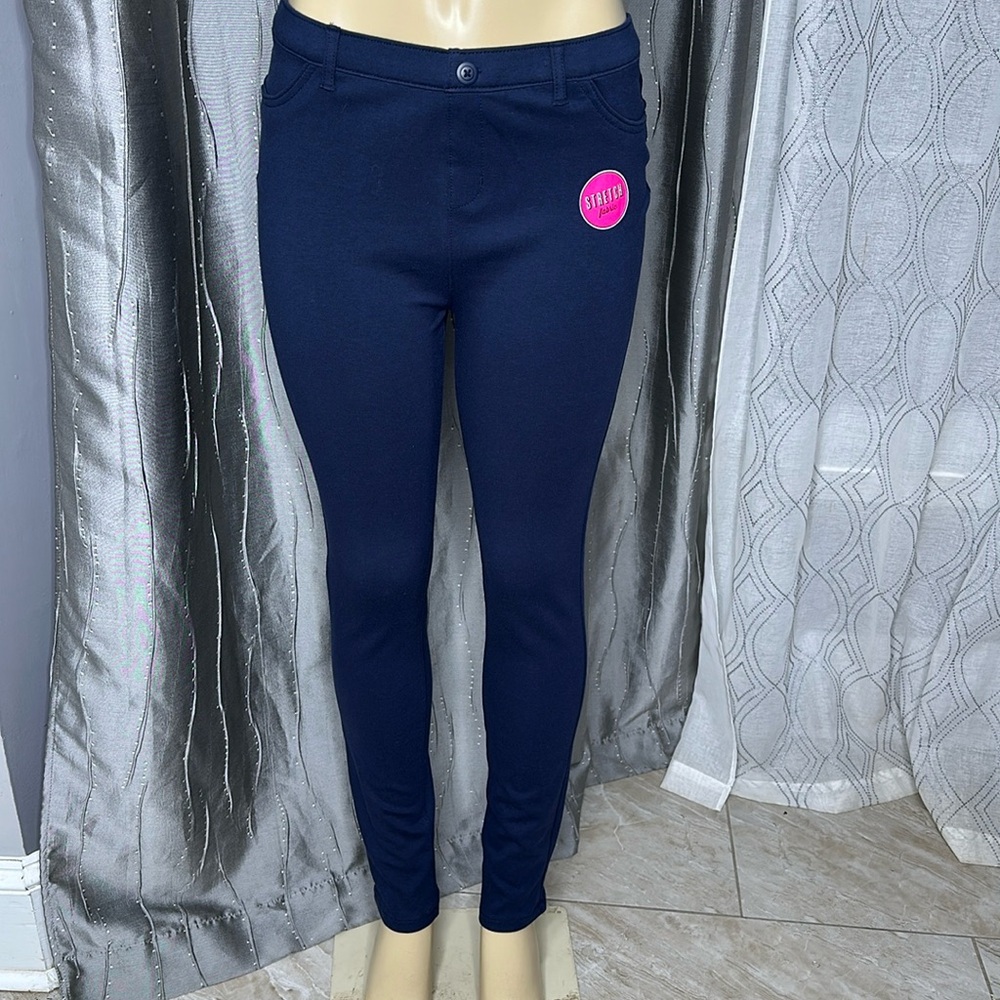 The Children’s  Place Straight leg, Stretch fabric pants Youth Sz18 Blue NWT